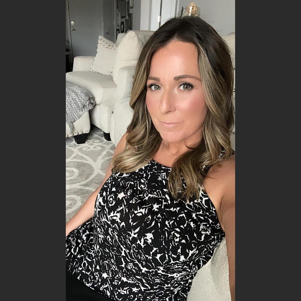 Meet your Posher, Julianne